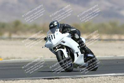 media/Apr-20-2025-CVMA (Sun) [[39090e8767]]/Race 9-Formula LW Twins Shootout/